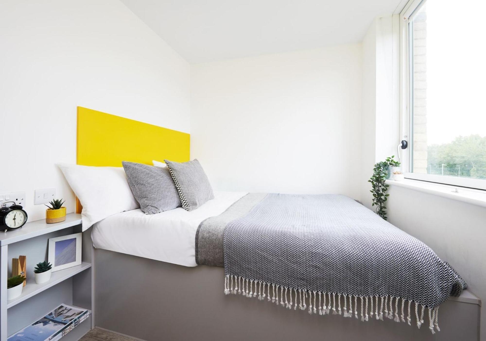 For Students Only Ensuite Bedrooms With Shared Kitchen At Cathedral Point In Вінчестер Екстер'єр фото